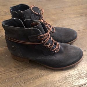 Earth Brand Womens Tie Up Boots 8